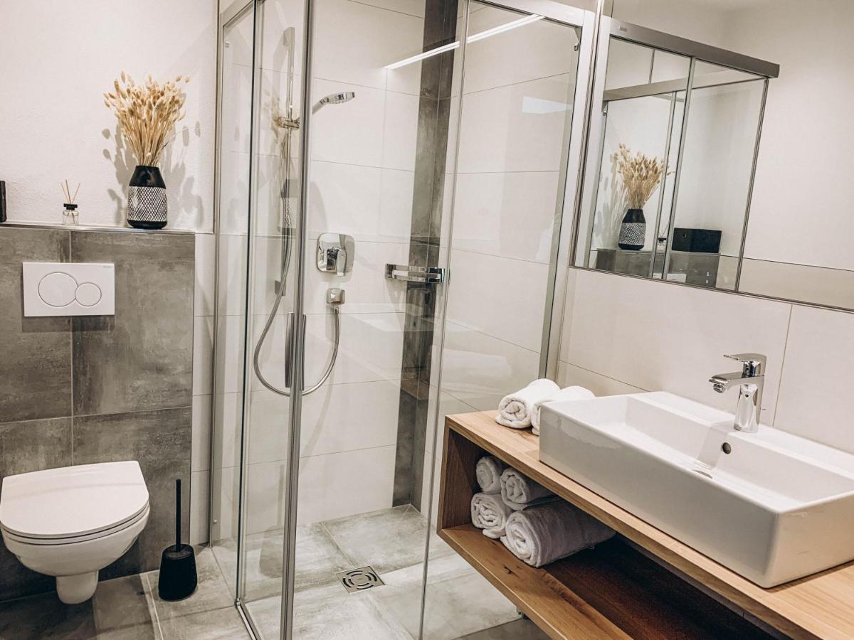 Four Peaks Apartment ฟลาคเฮา ภายนอก รูปภาพ